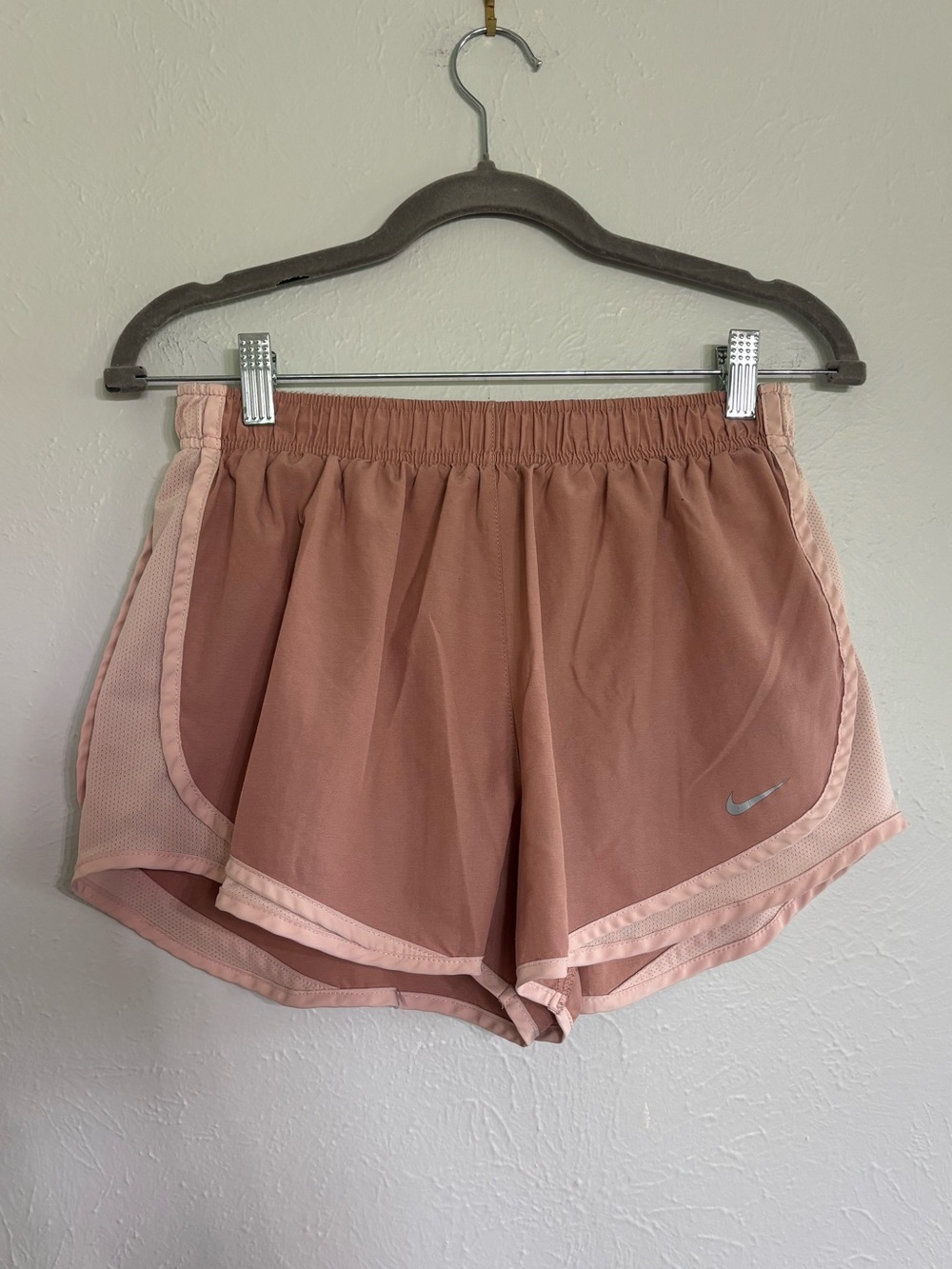 Nike Dri-Fit Women's Dusty Pink Athletic Running Shorts